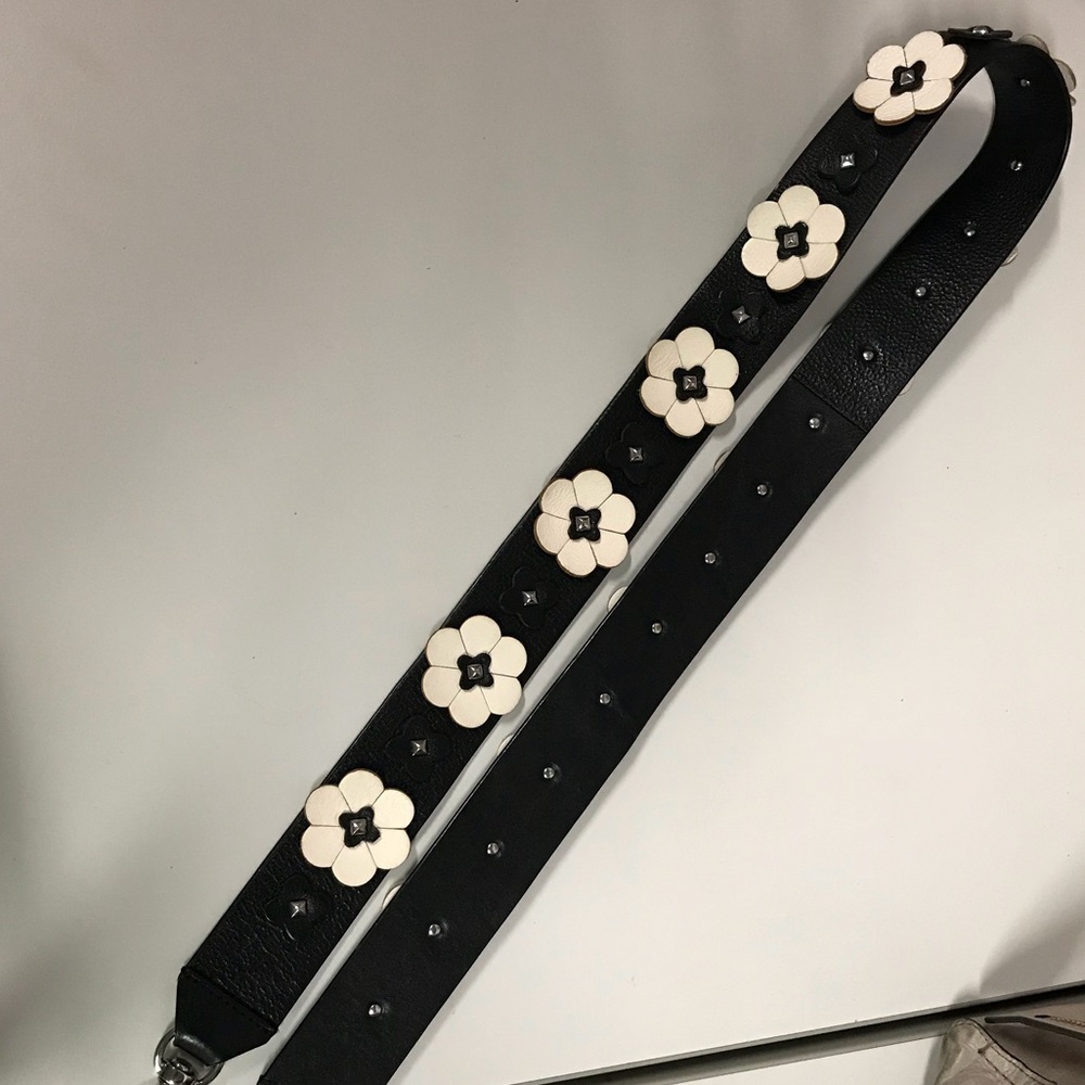 Rebecca Minkoff flower guitar strap